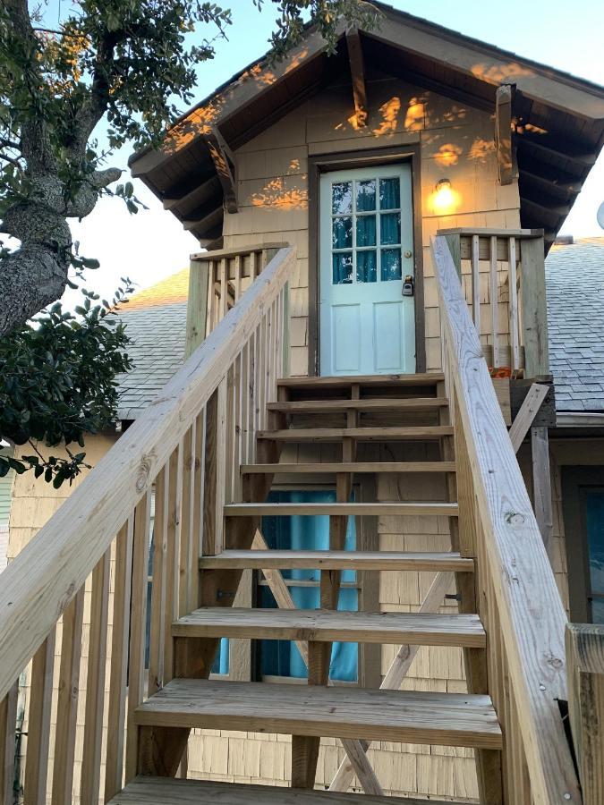 Rustic Rooftop Delight - Bay Front Apts Norfolk Exterior foto